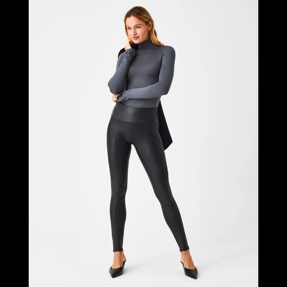 USED Women's Spanx by Sarah Blakely Black Faux Leather Leggings Size Large 2437 - Picture 16 of 17